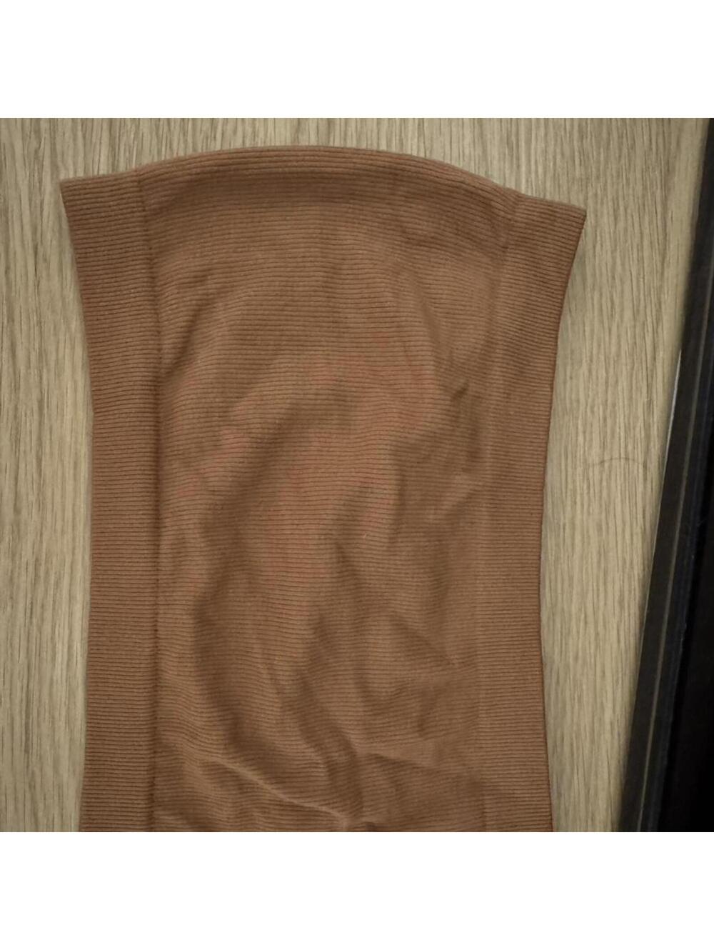 American Eagle Outfitters Women's Brown and Tan Crop-top